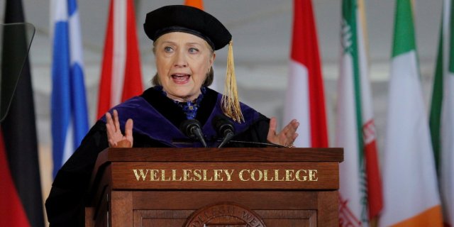 hillary-clinton-used-her-college-commencement-speech-to-extensively-troll-trump