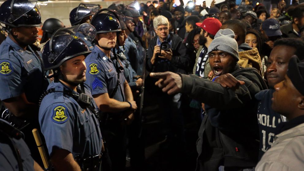 AP_St_Louis_protests_bc_141011_16x9_992