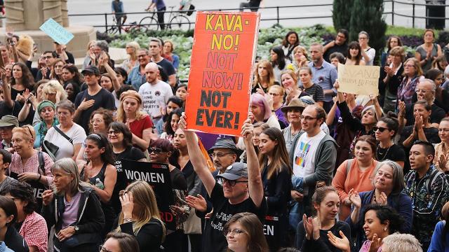 kavanaugh-protestors