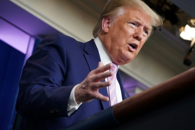 us-president-donald-trump-irus-briefing-april-china-bit (2)