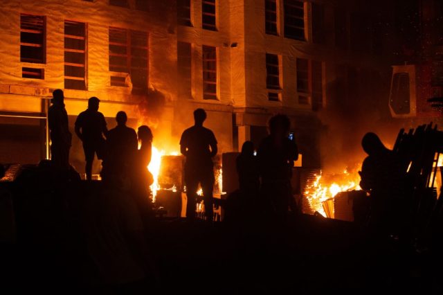 Minneapolis-Riot-9-1024x683-1